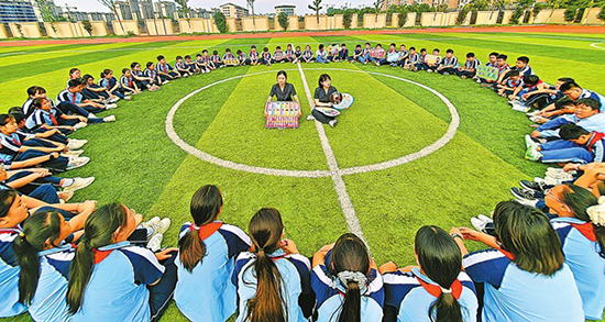 普法宣传走进校园